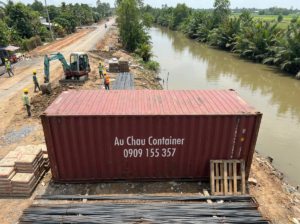 cont khô 20 feet làm kho vật tư công trình tại Hậu Giang