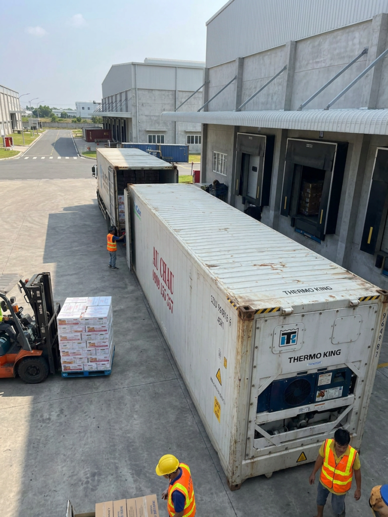 công lạnh 40 feet tại Long An đặt tại kho khu công nghiệp